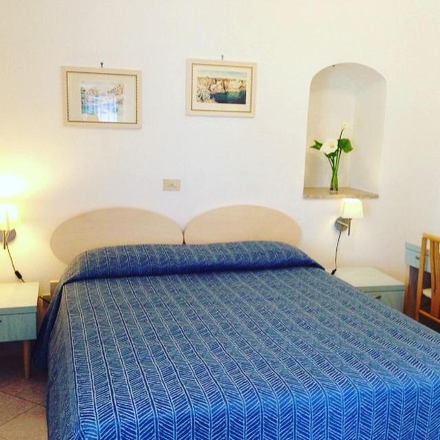 Hotel Isolabella Ventotene Eksteriør billede