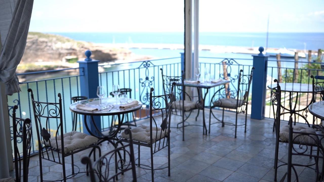 Hotel Isolabella Ventotene Eksteriør billede